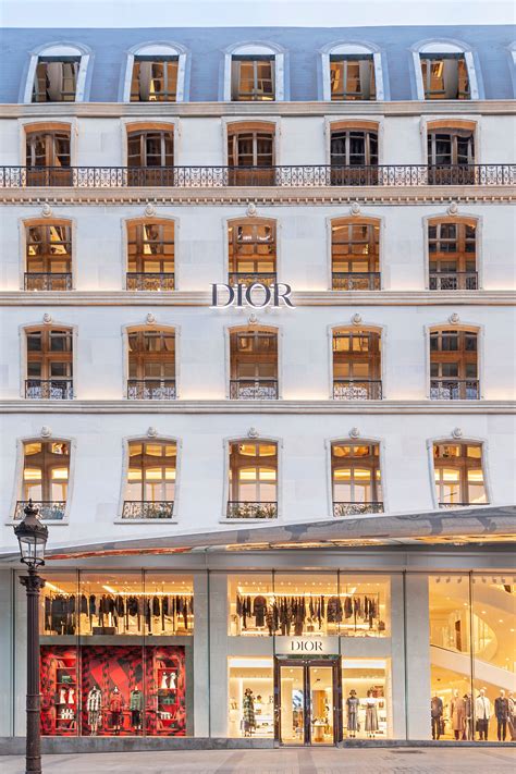 champs elysee dior|christian Dior avenue montaigne.